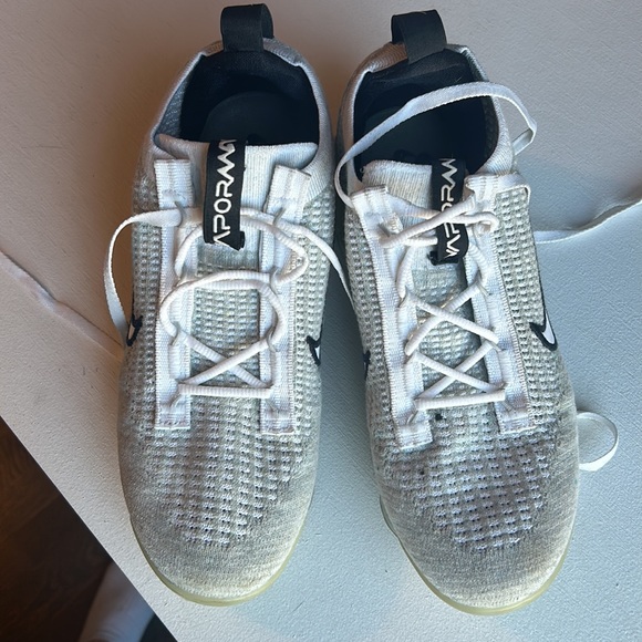 Nike Vapormax - Picture 5 of 6